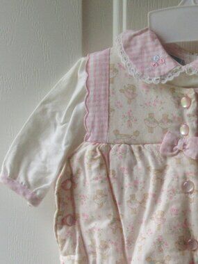 Vintage Never Worn Insulated Dancing Bear Baby Girl Pink/Cream One-piece 3-6 M